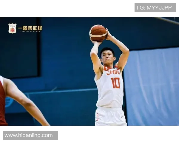 深圳篮球队的节奏解析：深度剖析其战术风格与比赛策略